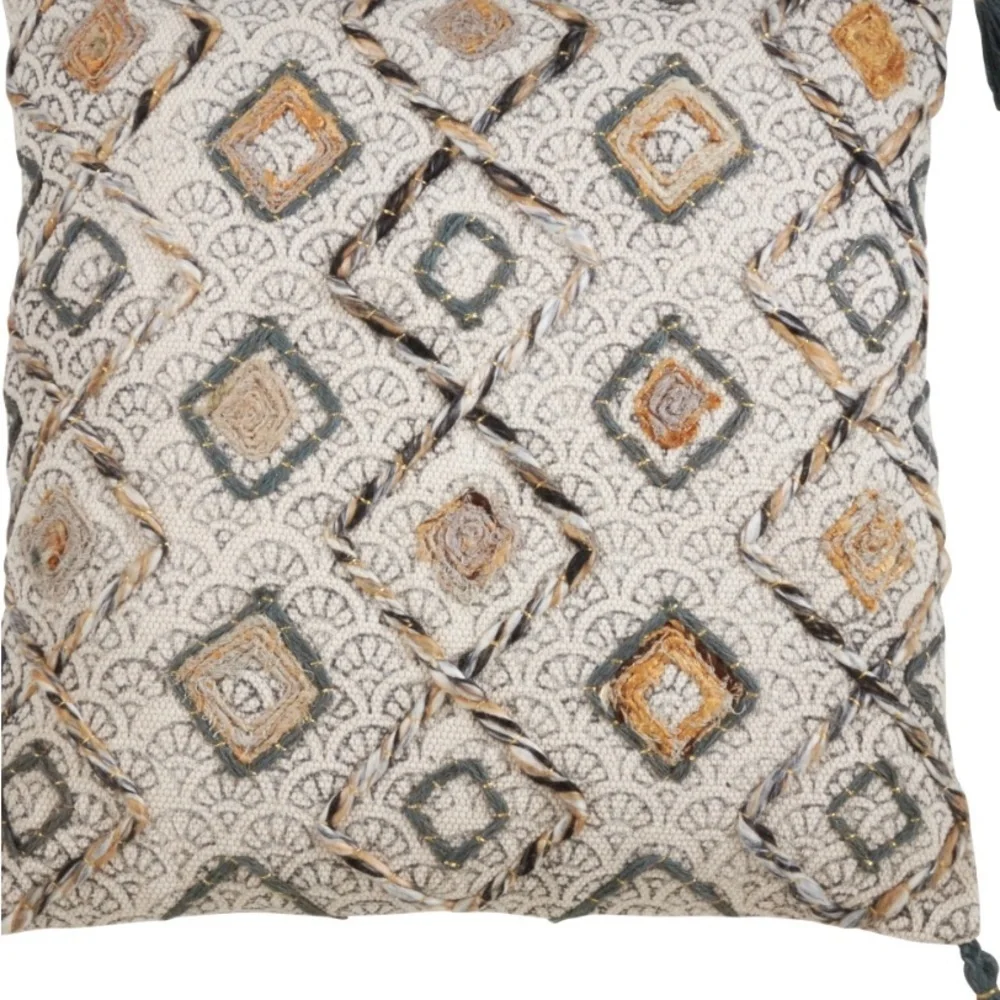 SARO LIFESTYLE Lauren Collection Block Print Embroidered PillowTasseled Corners